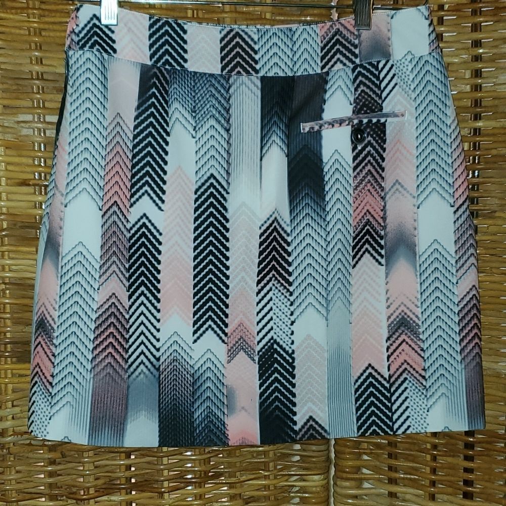 EP Pro Golf Skort 4 - Picture 5 of 9
